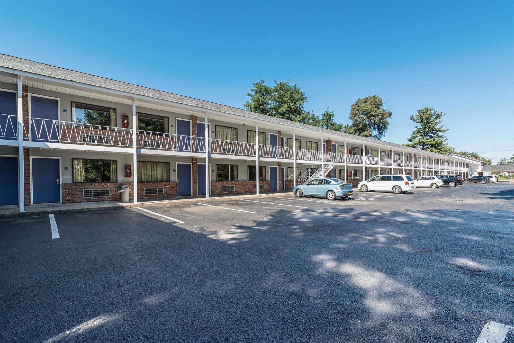 Motel 6 - Albany, Ny - Airport Exteriör bild