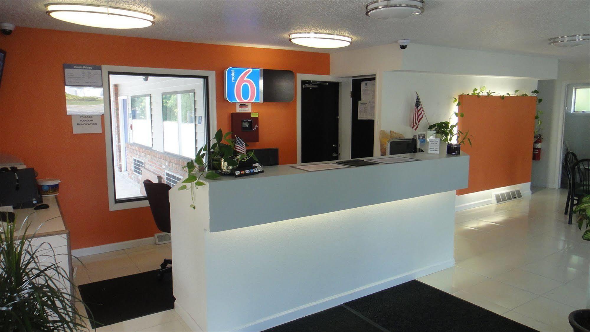 Motel 6 - Albany, Ny - Airport Exteriör bild